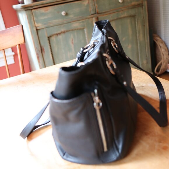 Coach Vintage PreLoved Shoulder Bag Black - Picture 5 of 10